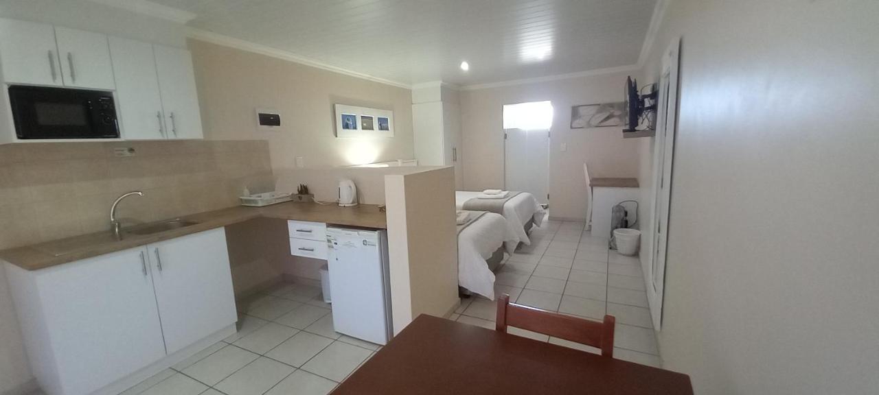 Masada Guest House Langebaan Exterior foto